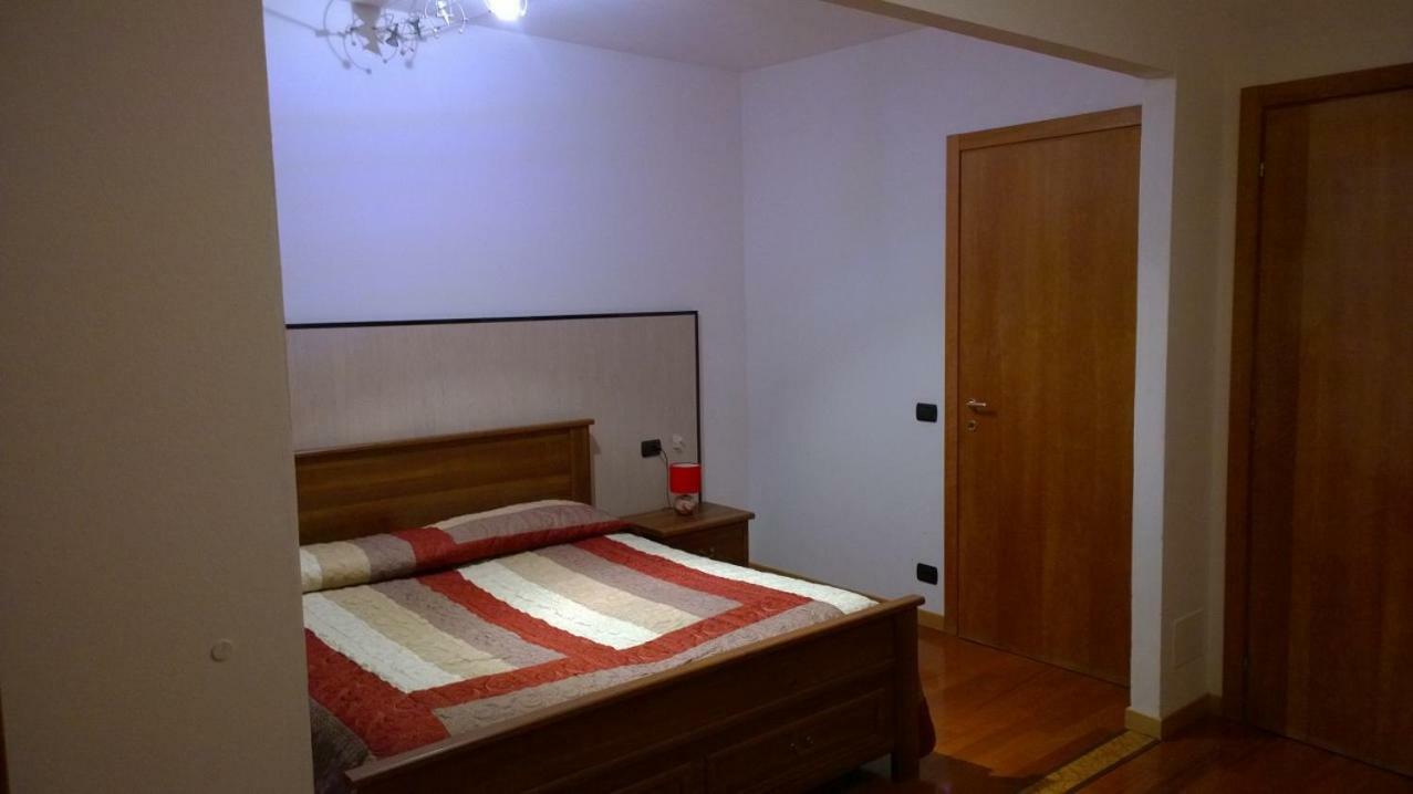 Ca' Del Sasso Pensionat Verona Exteriör bild